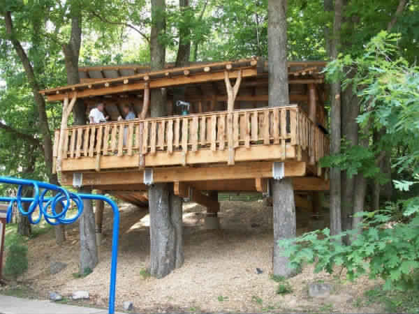 Accessible tree house at Warriors' Path