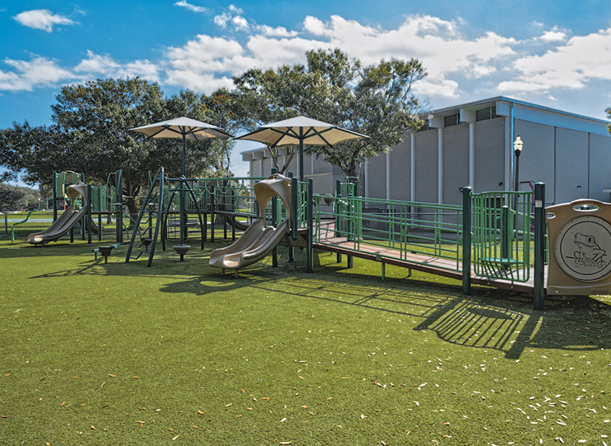 Lake Vista Park grounds