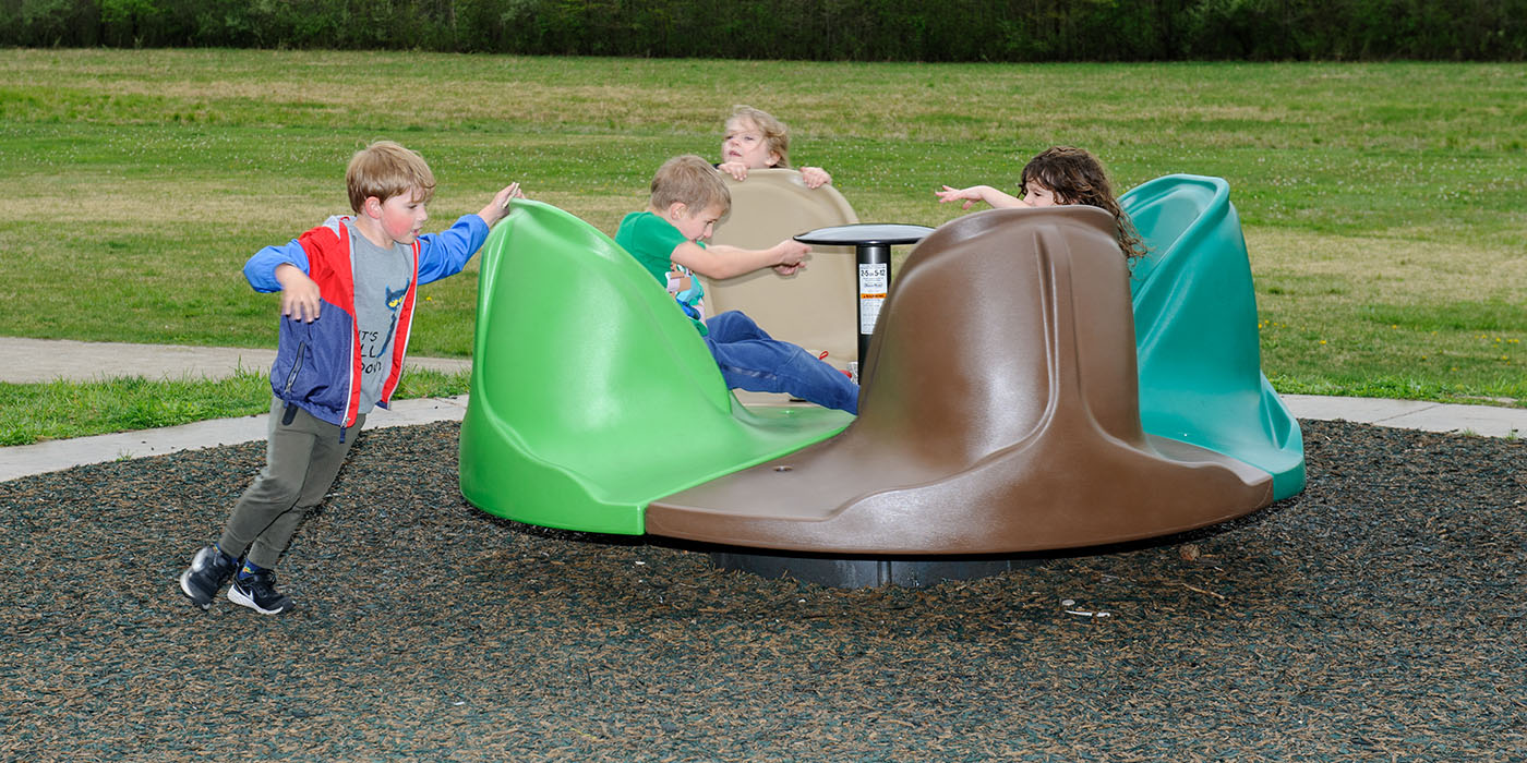 Accessible playground elements at Secor Metropark