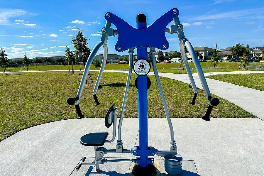 Outdoor exercise area at Summerlake Park