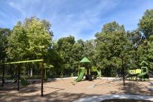 Universal Playground at Lindenwood Park