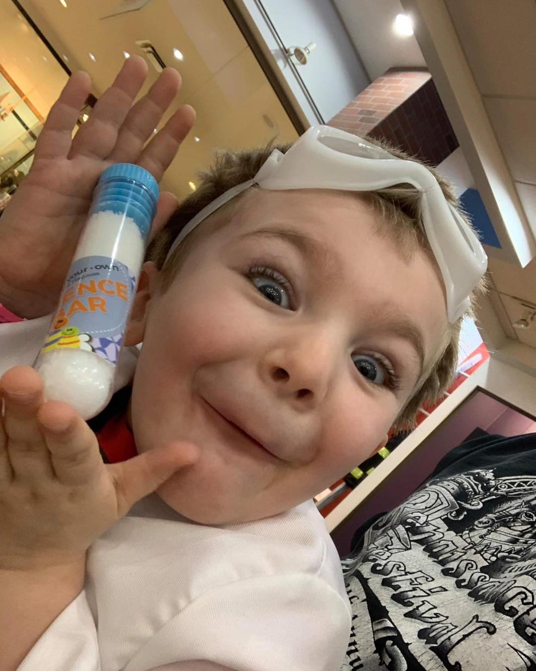 Science Bar station at Playseum