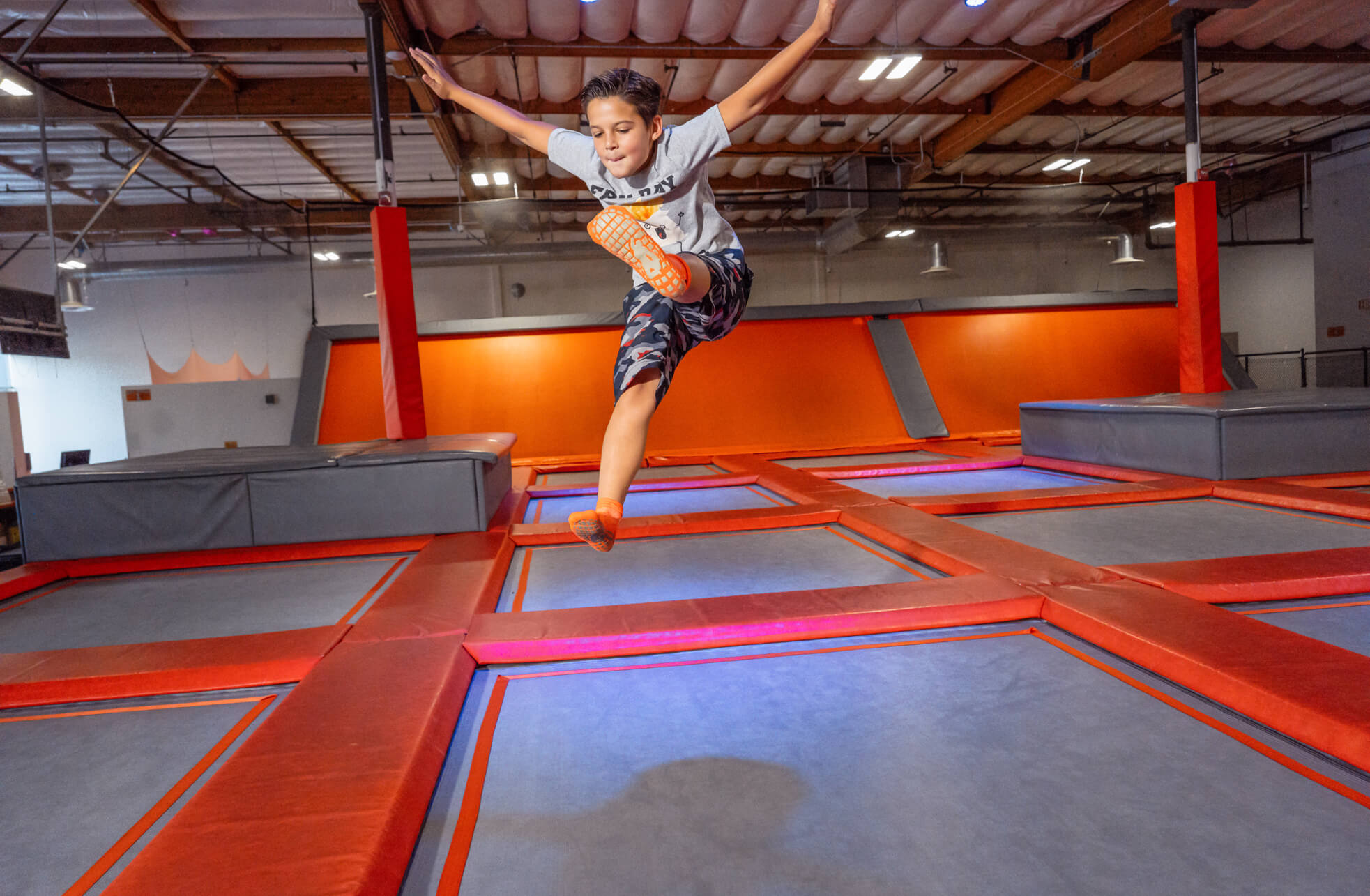 Attractions and jumping space inside Big Air Anderson