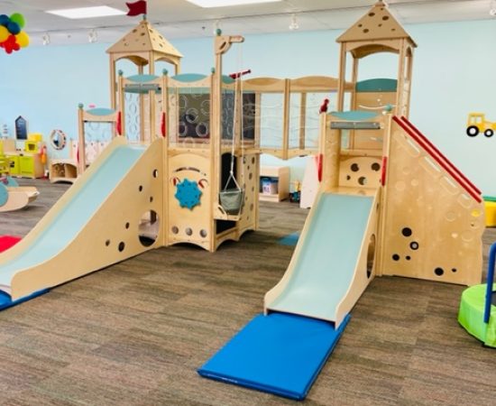 Cafe-style indoor play environment