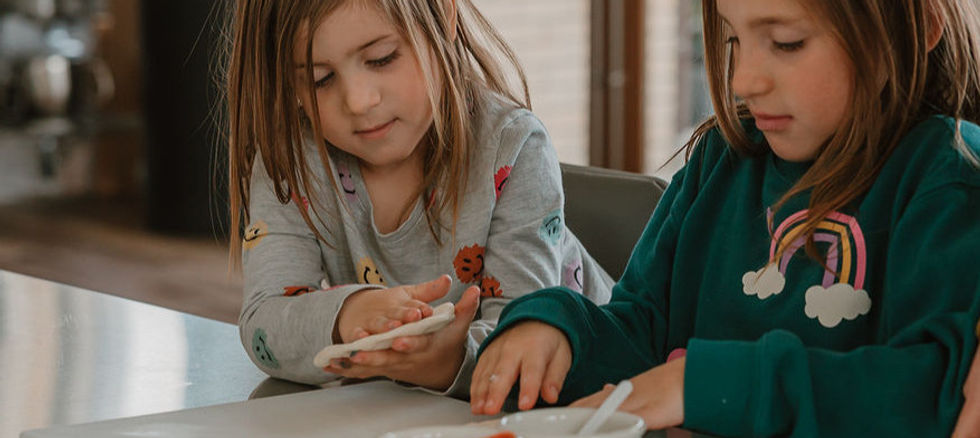 Children working on a hands-on activity at The Children's Museum of Southern Oregon.