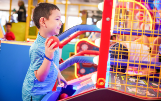 Chuck E. Cheese gallery image 3