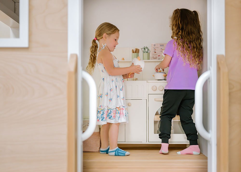 Creating Connections Open Play Gym gallery image 1