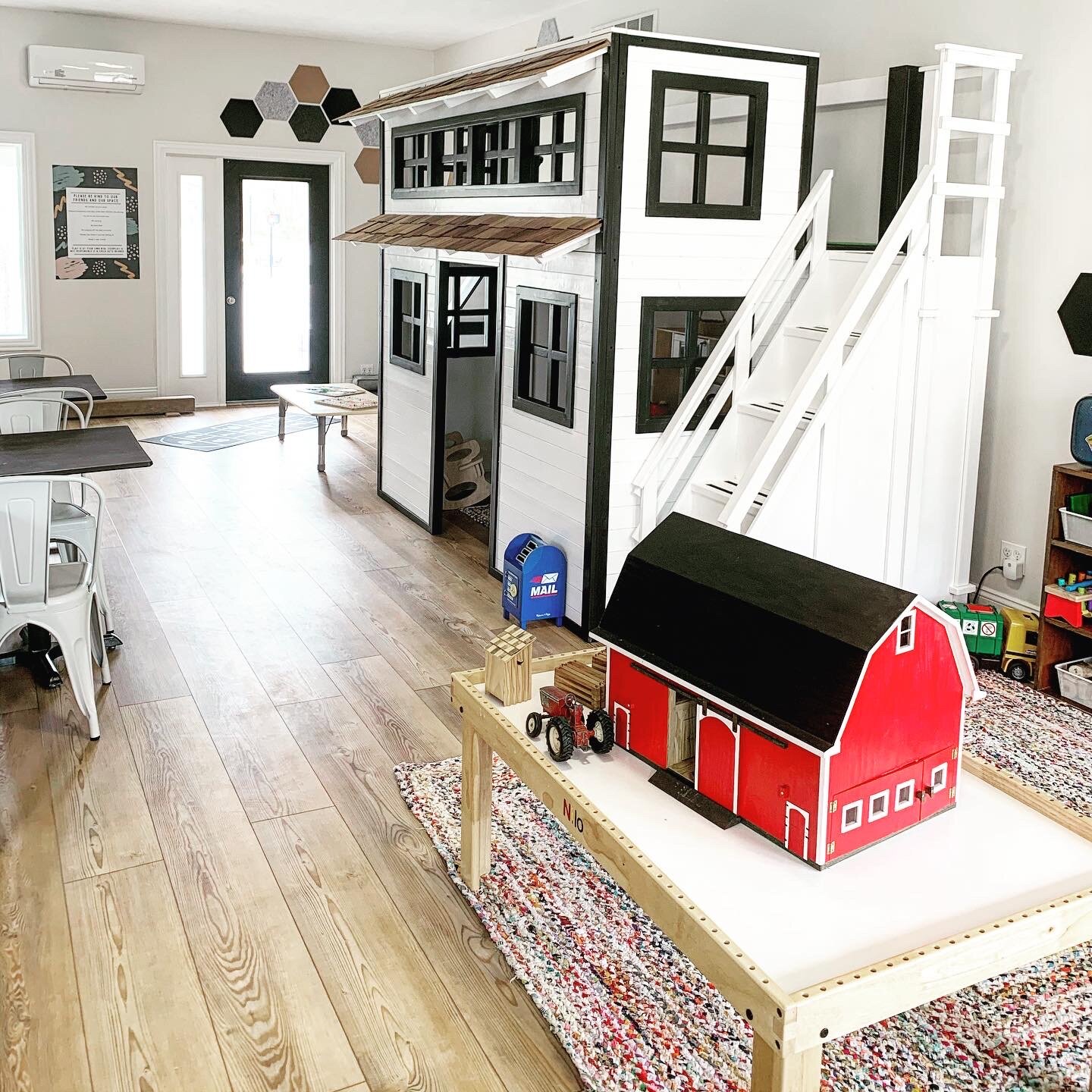 Pretend-play setup and toddler-friendly play space at EverPlay Cafe.