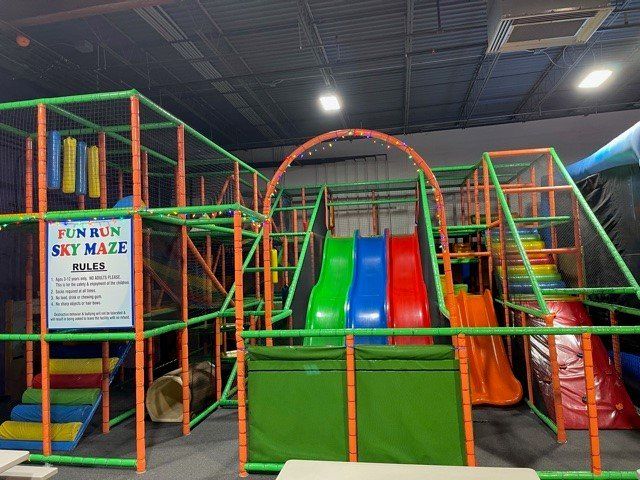 Sky maze structure at Fun Run Liberty