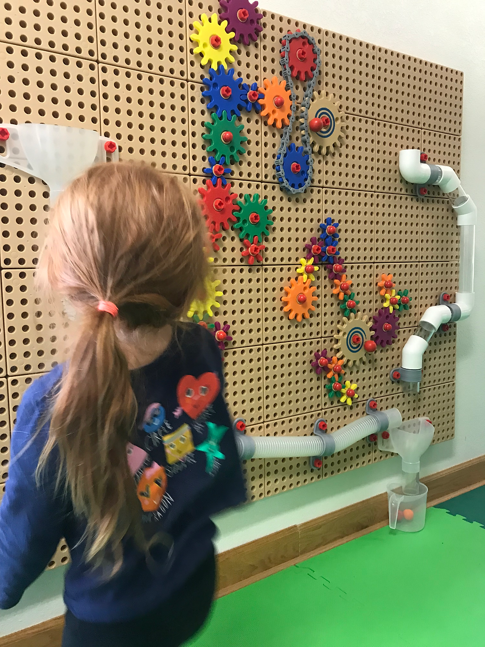 Happy Hive gallery image 1