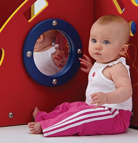 Baby-friendly play image used on Joyous Jungle's official site.