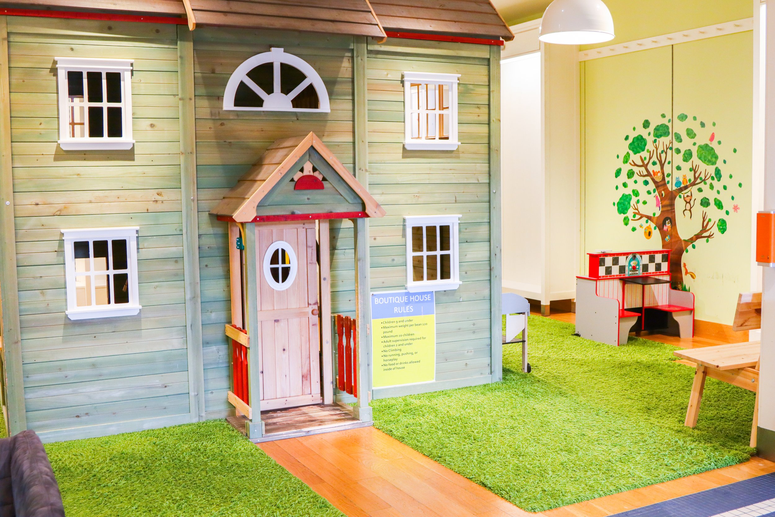 Jumpin' Jellybeans Boutique Playspace