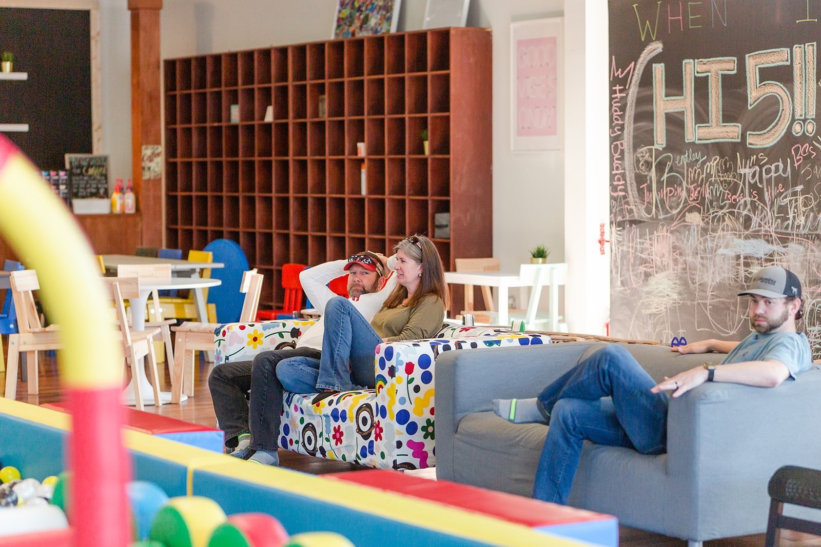 Parent seating and lounge area at Jumpin' Jellybeans Southaven