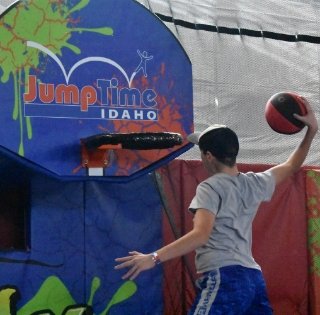 JumpTime basketball attraction