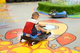 Ride-on play feature at Keiki Kingdom Honolulu