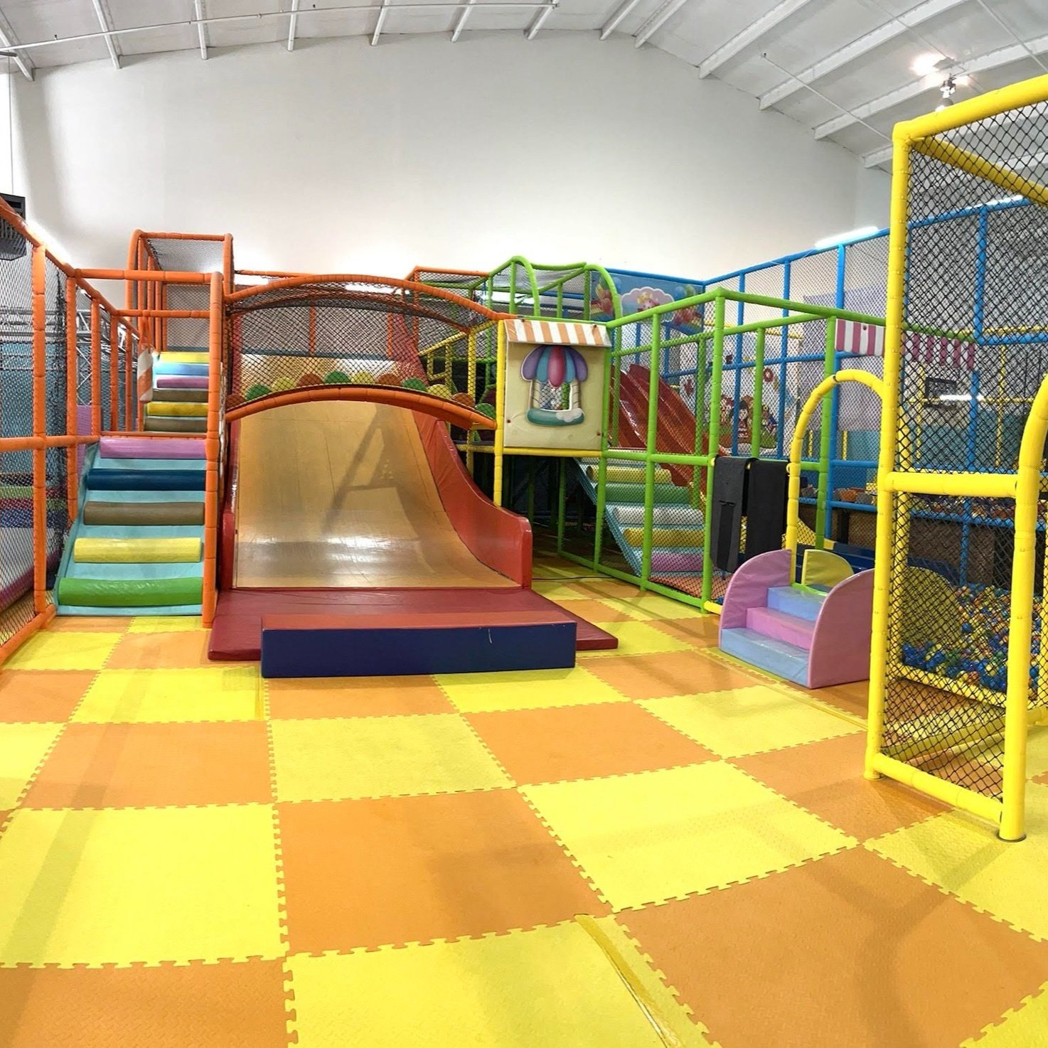 Wide view of the main play structure at Kidz Funtown.