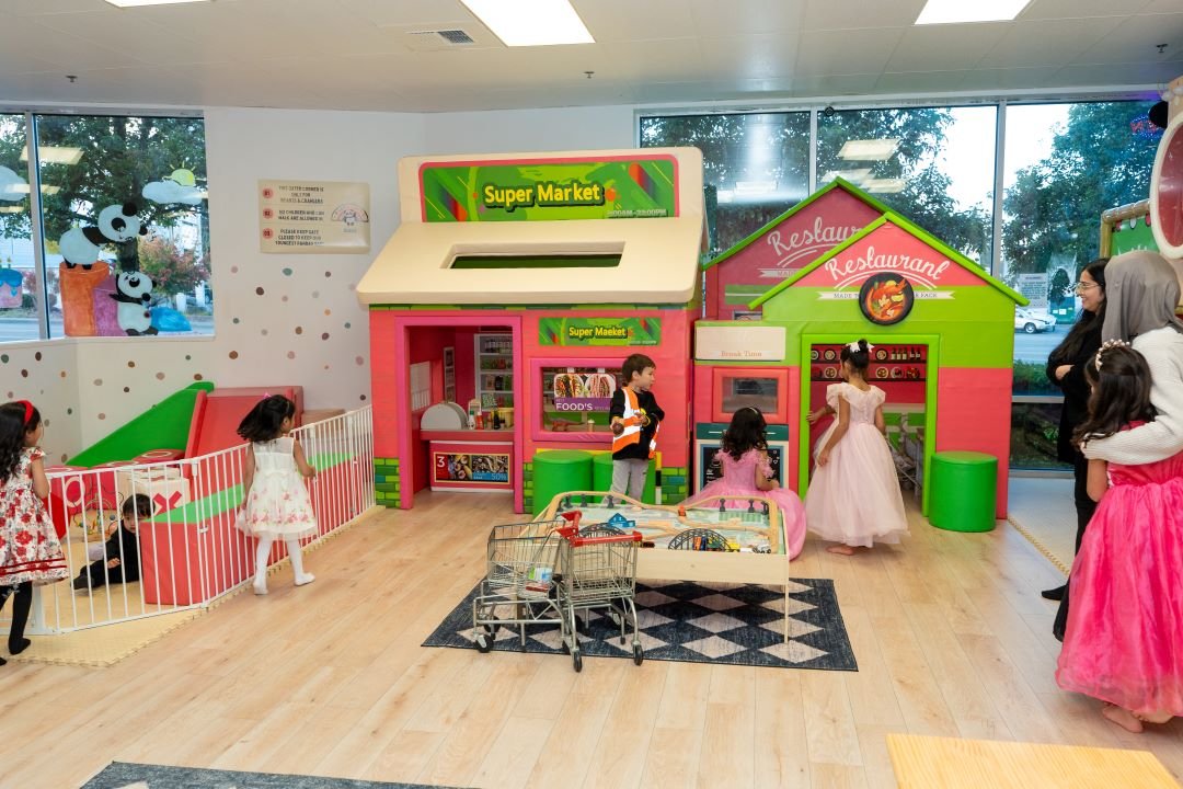 Little Pandas Play Cafe