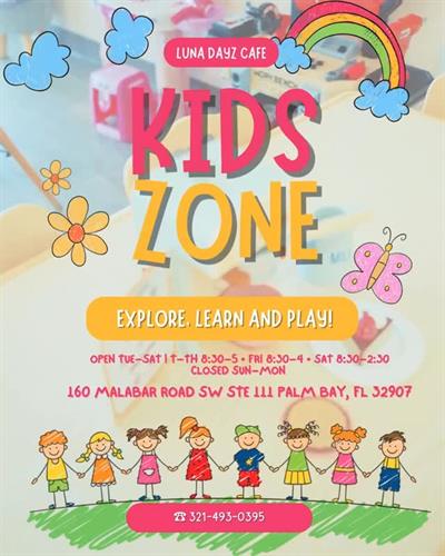 Luna Dayz Cafe gallery image 1