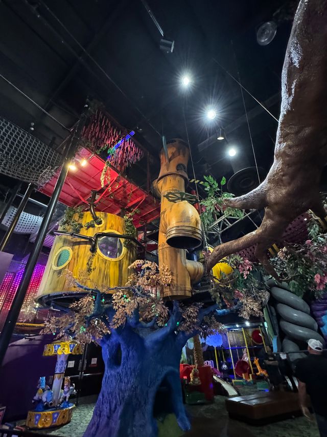 Makutu's Island main play structure