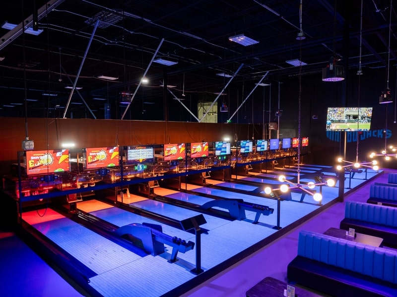 Bowling lanes inside Malibu Jack's Ashland.