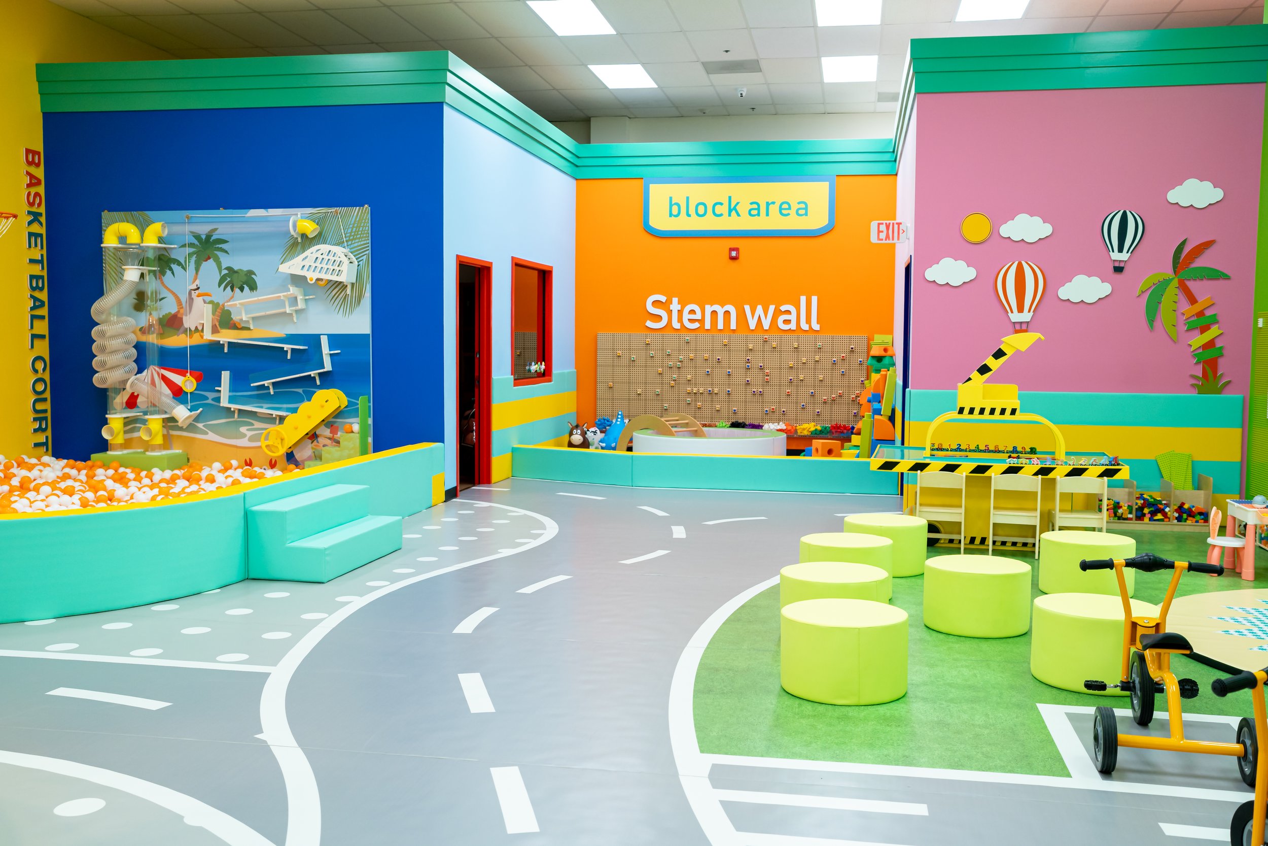 MiniTown Café & Play