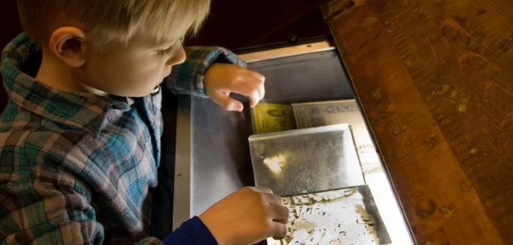 Child exploring inside Minnesota Discovery Center.