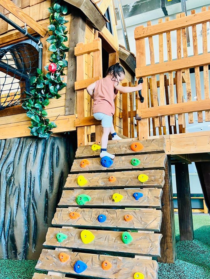 Indoor playground area at Monkeyin Around in Stockton.