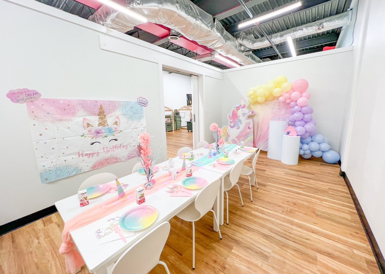 Pastel party room setup at Natural Nest Play Cafe Middletown.