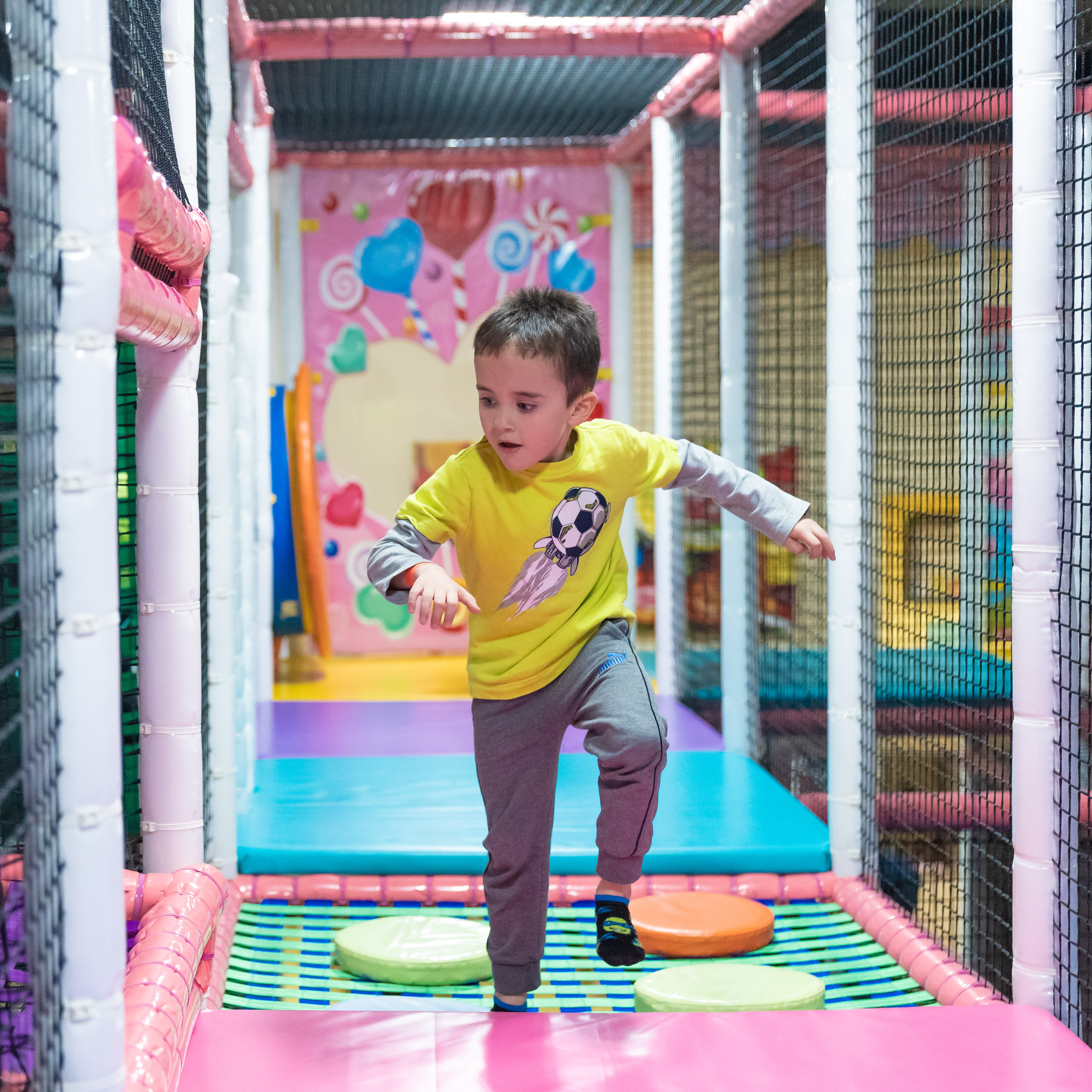 Wide view of the Off the Wall Kidz play space in Carver.