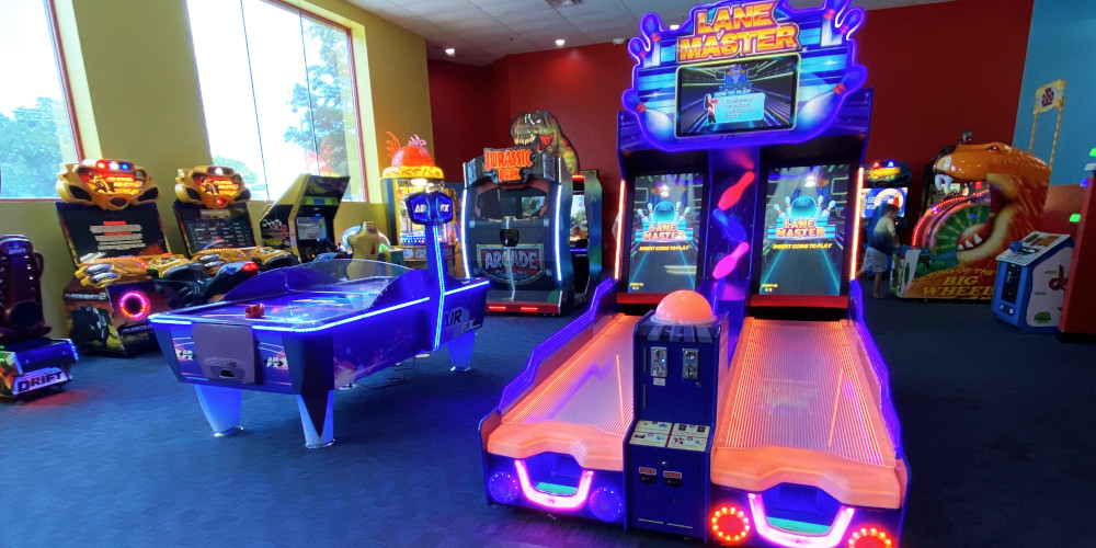 Indoor play features at Pete's Party Castle