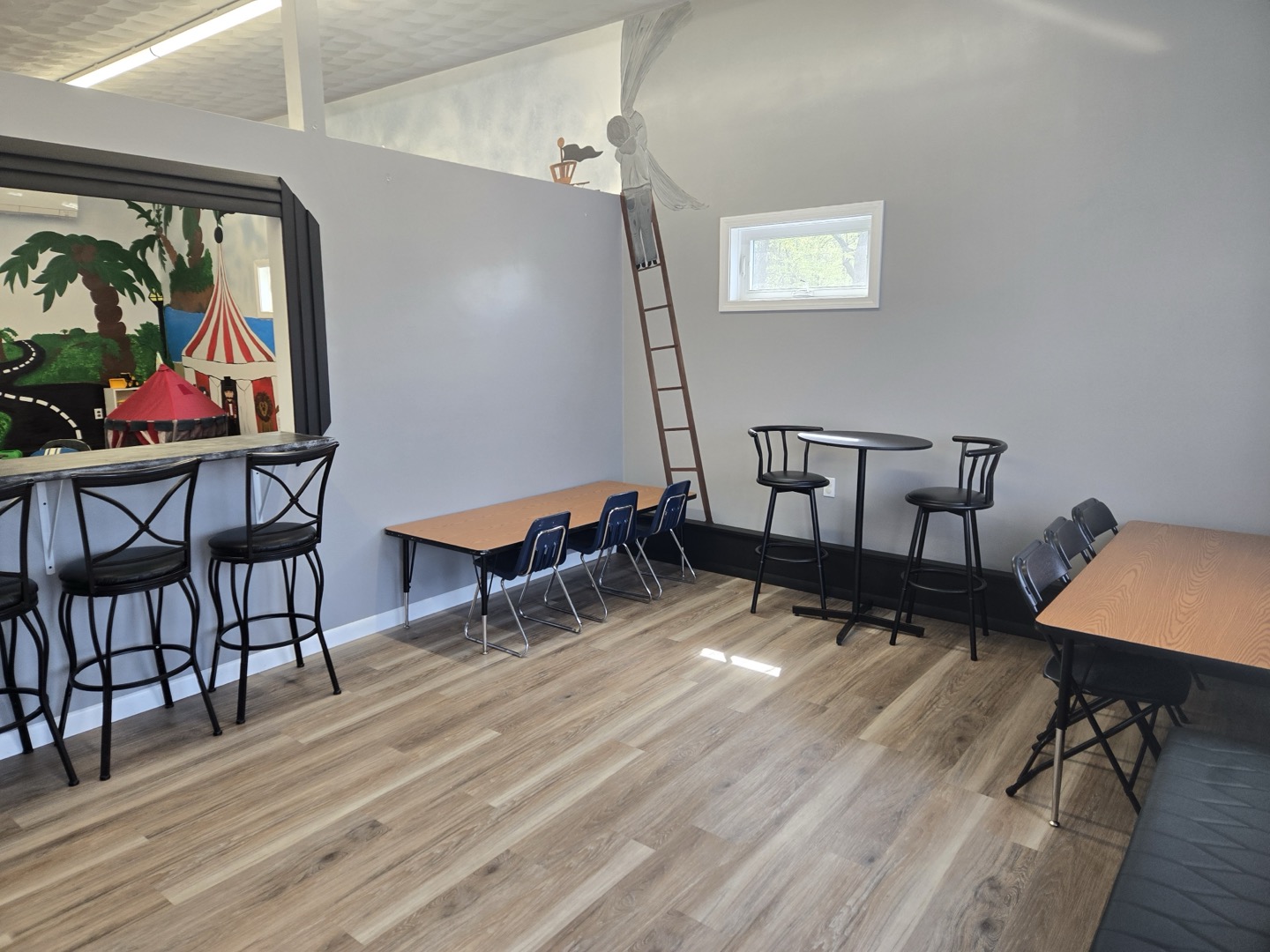 Open play space at Play Station 653