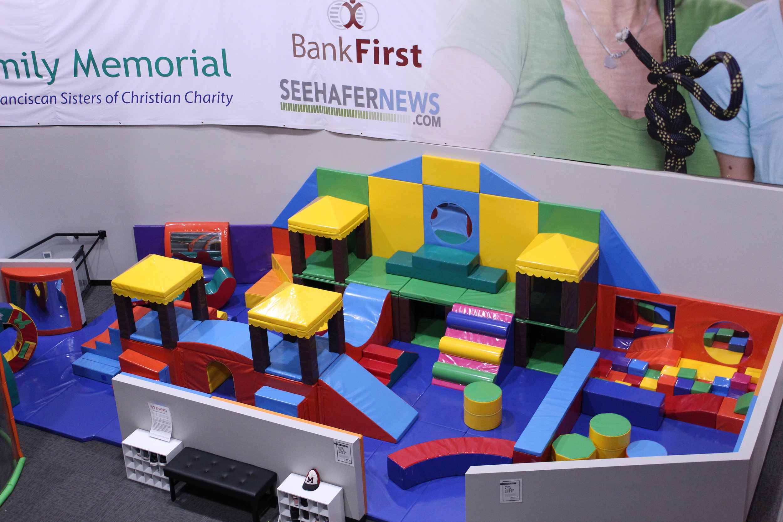 Additional indoor attraction view at Strand Adventures