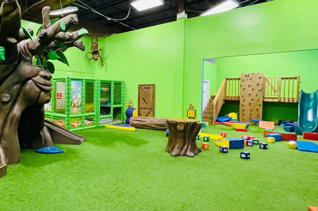 The Block Indoor Family Entertainment Center