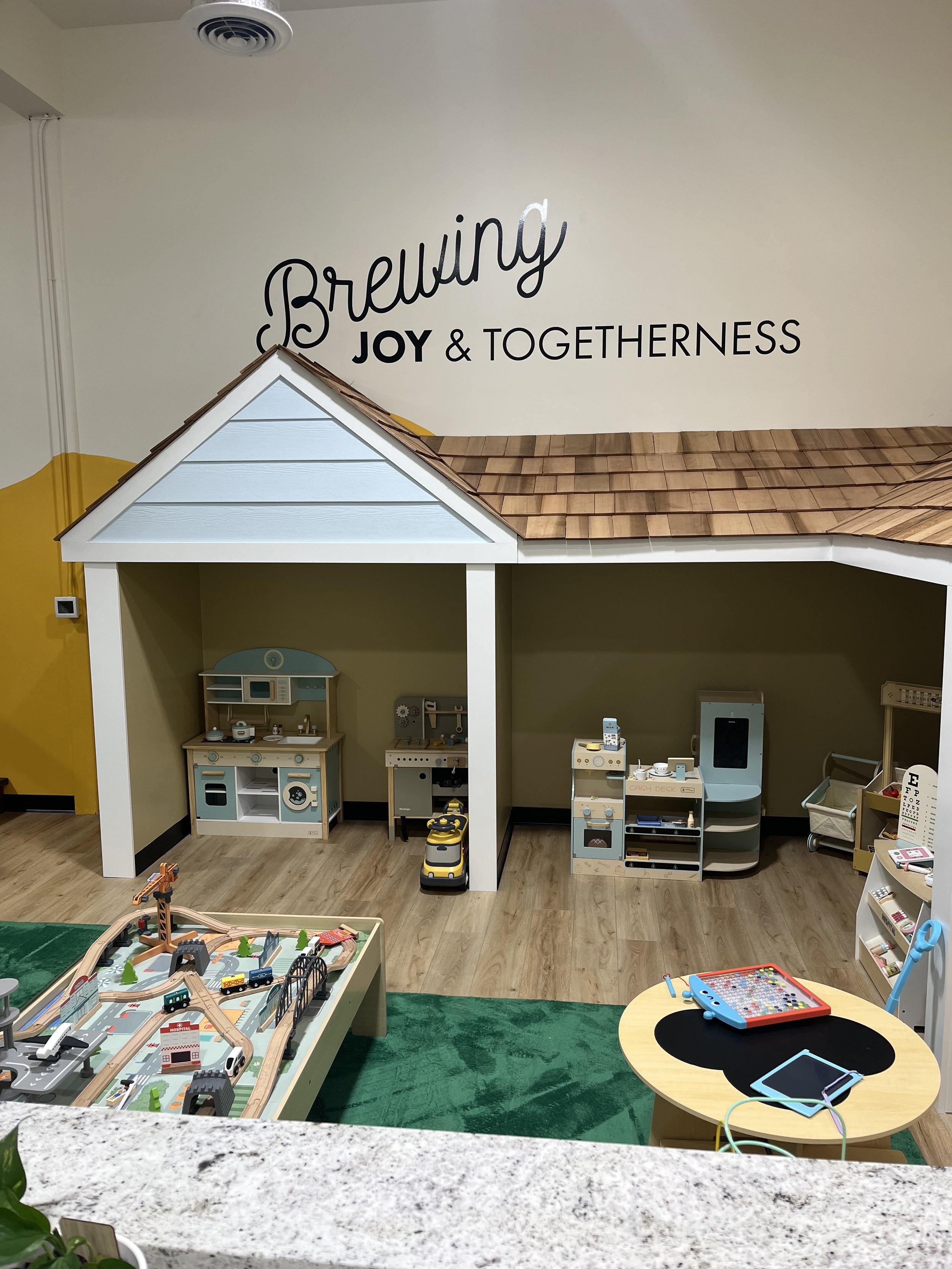 The Blue Daisy Play Cafe gallery image 1