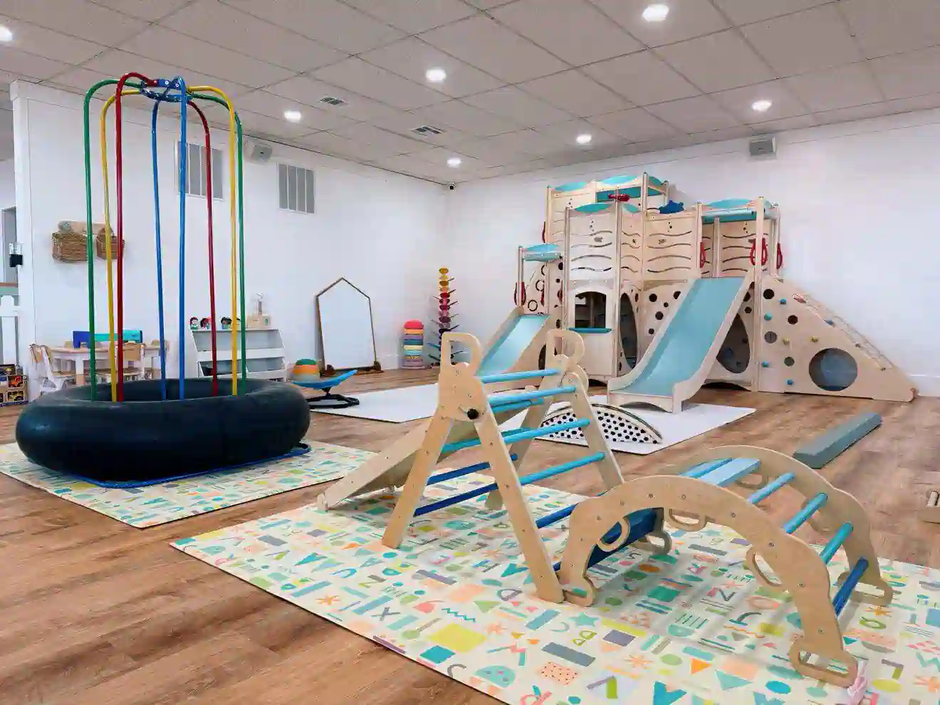 Main indoor climbing and slide area at The Cafe & Play.