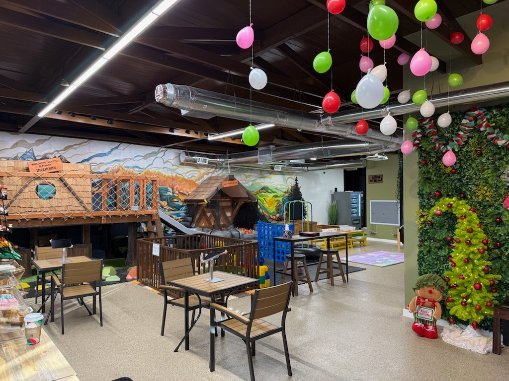 The Little Play Hut gallery image 1