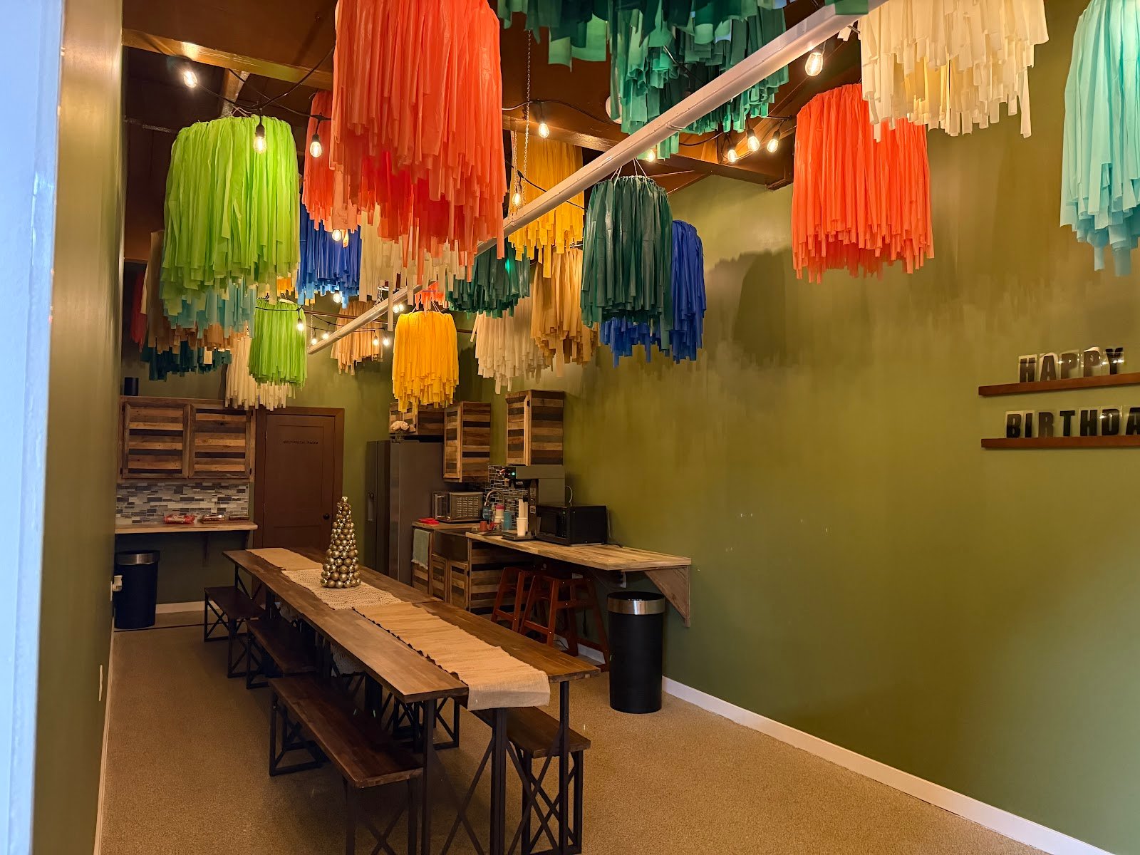 The Little Play Hut gallery image 3