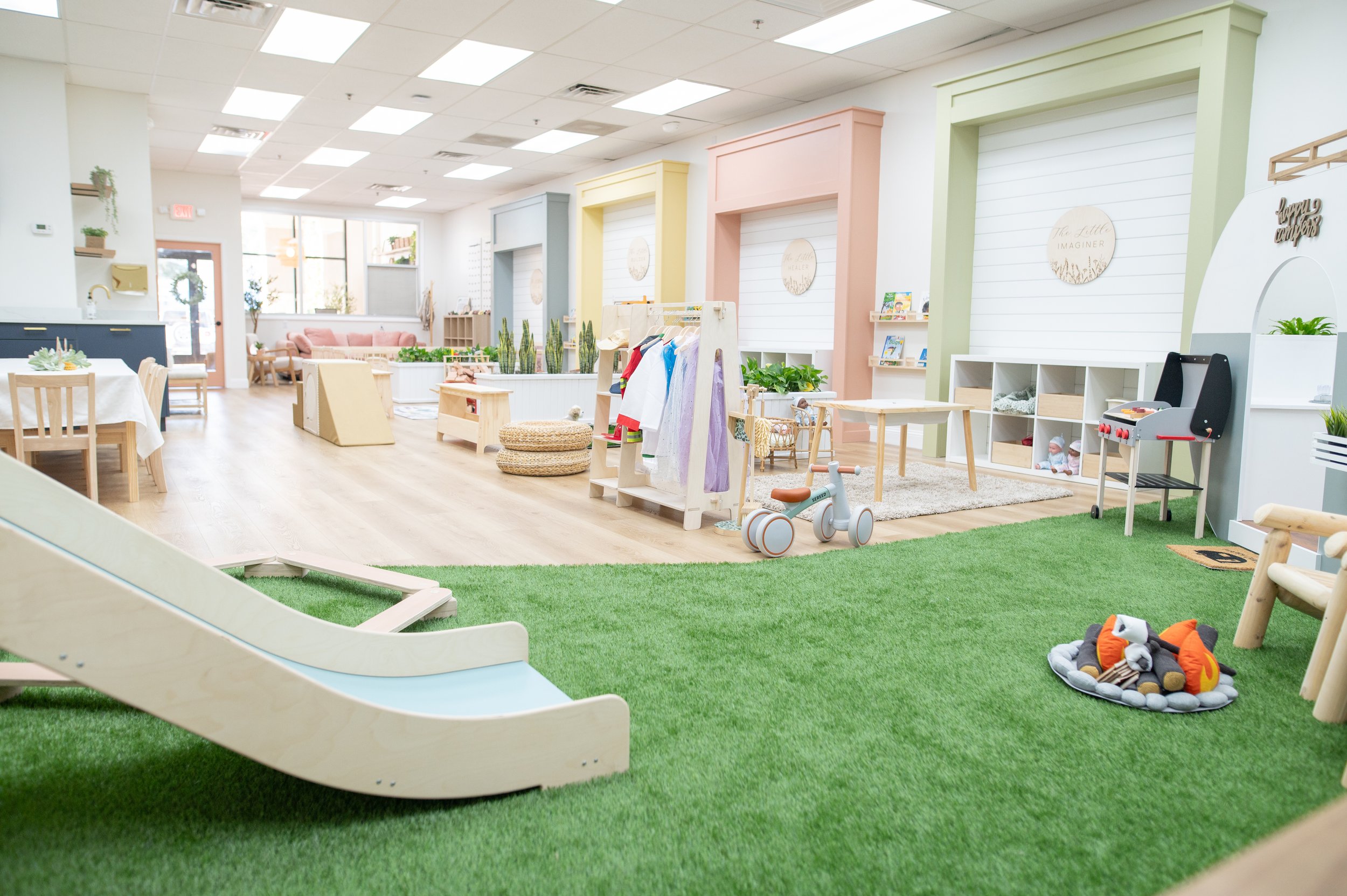 Open play space at The Little Social with soft, modern finishes and toddler-friendly play areas.