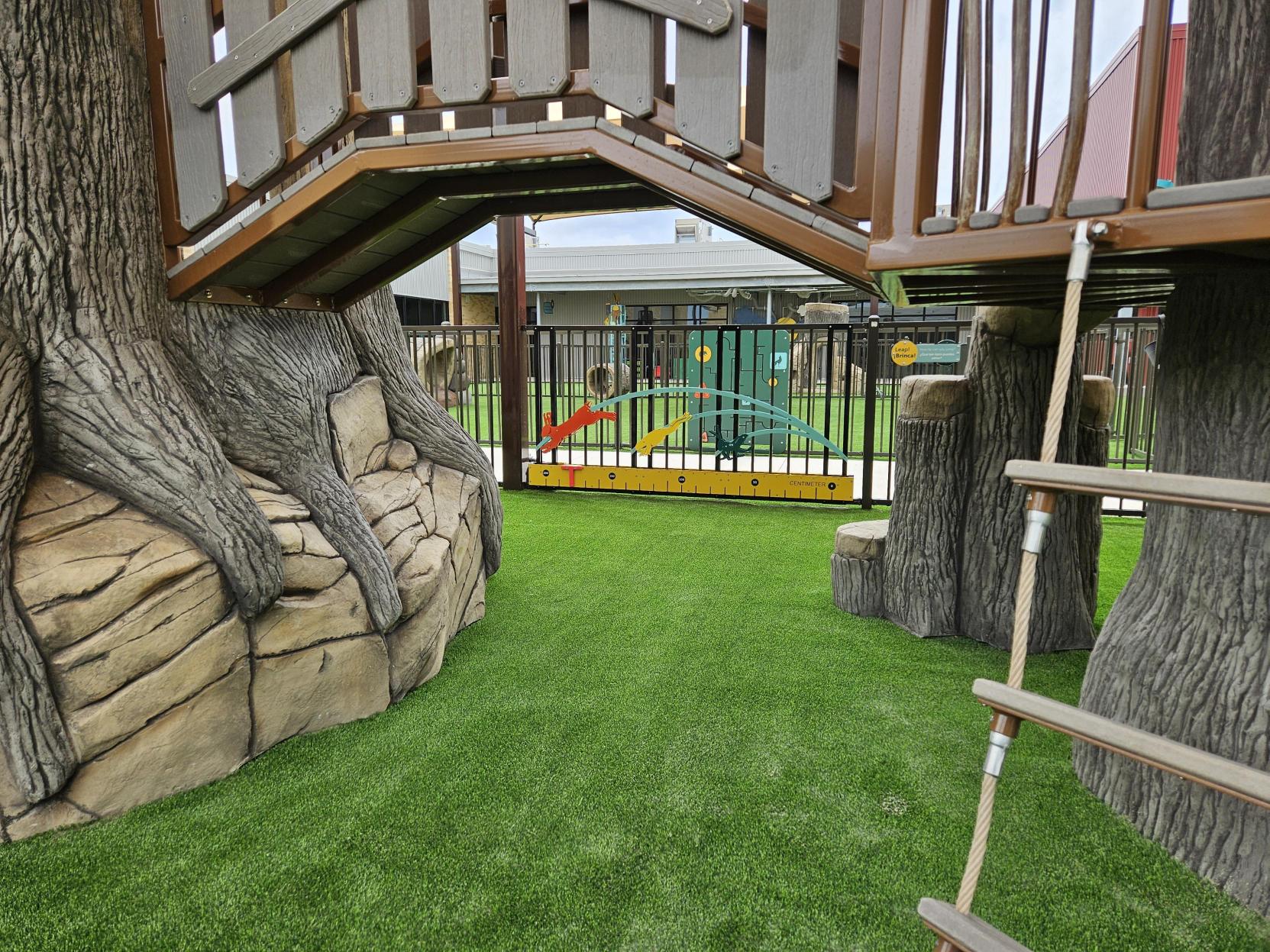 Outdoor play area at Thinkery - Del Valle.