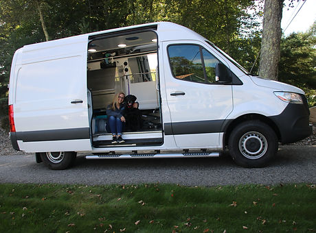 Exterior view of Curbside Pet Spa grooming van