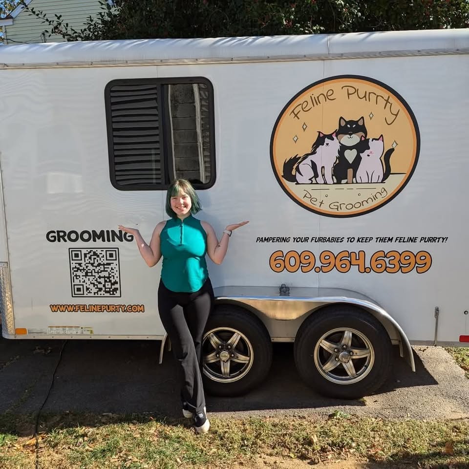 Feline Purrty Grooming logo image from Facebook