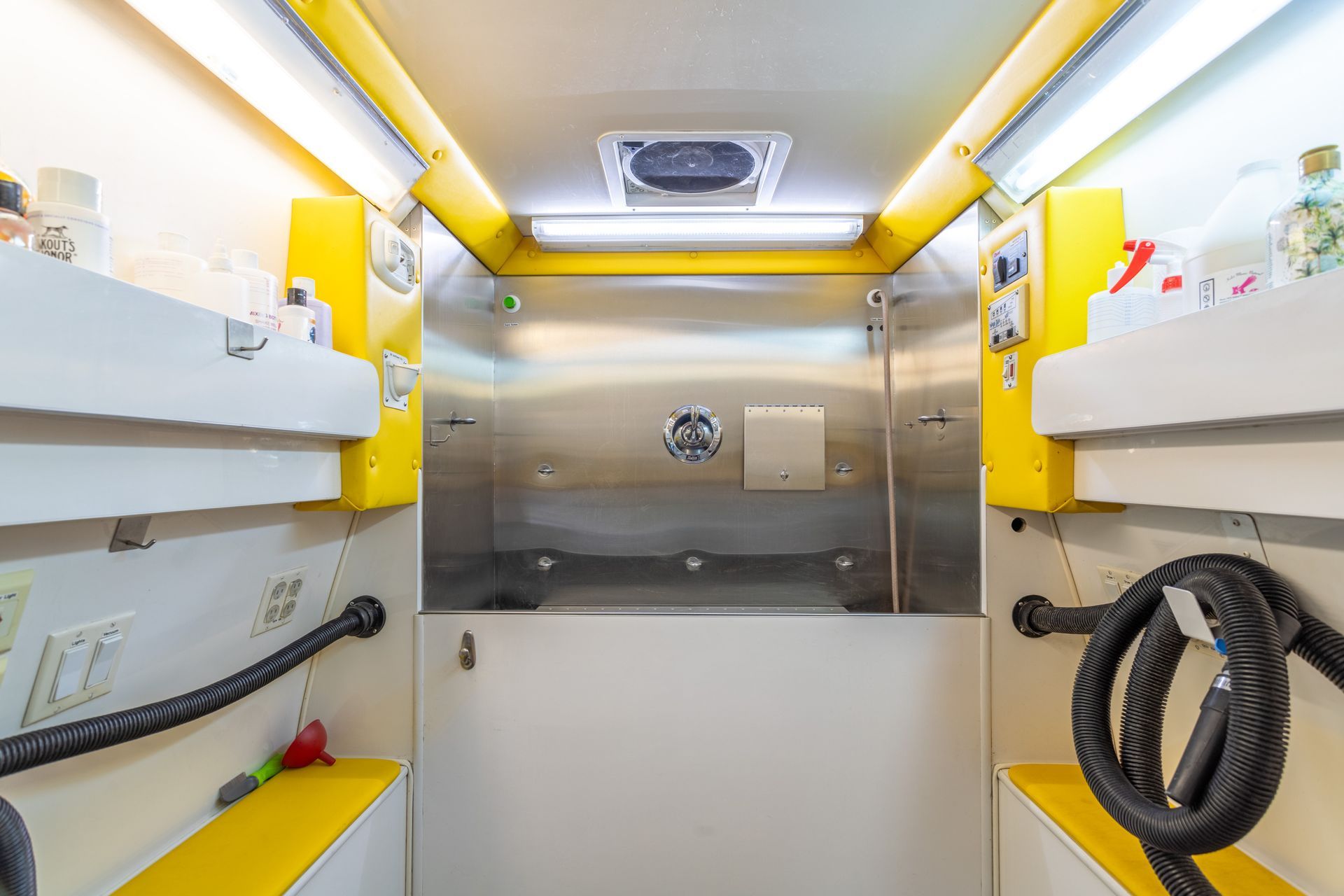 Grand Paws mobile pet grooming vehicle