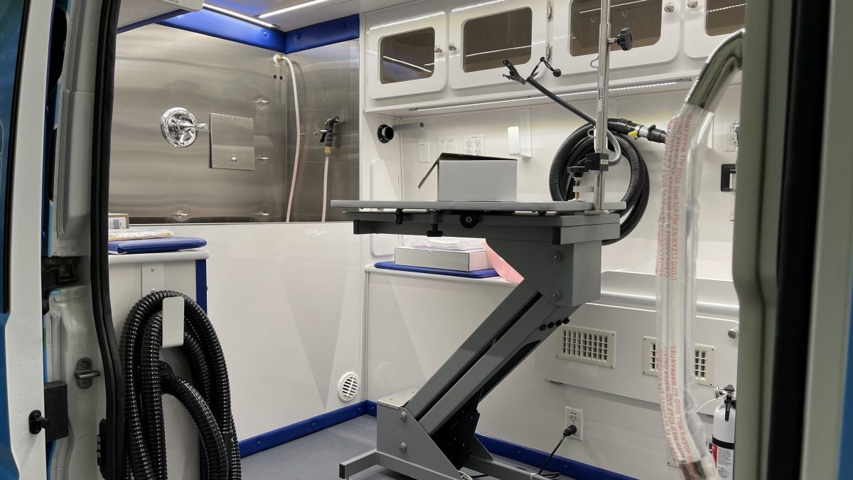 Exterior view of Hometown's mobile grooming van