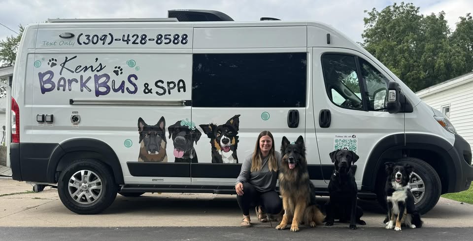 Profile image for Ken's BarkBus & Spa