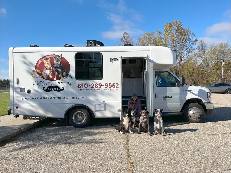 Mobile Grooming by Nicole, LLC