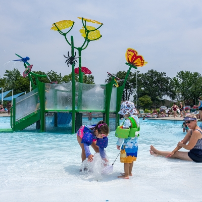 Zero-depth beach entry area for young swimmers at Alligator's Creek.