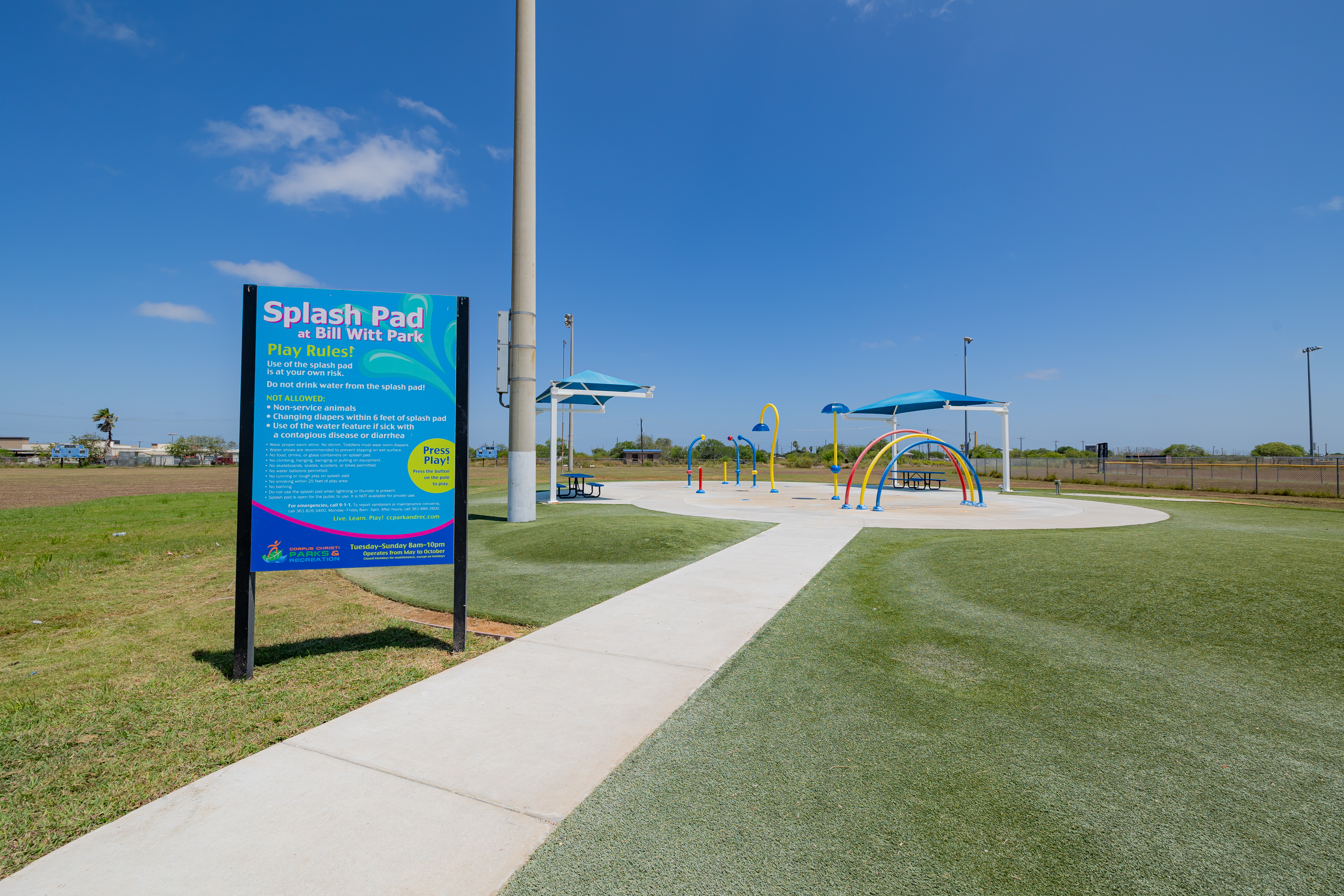 Entrance sign at Bill Witt Park Splash Pad.