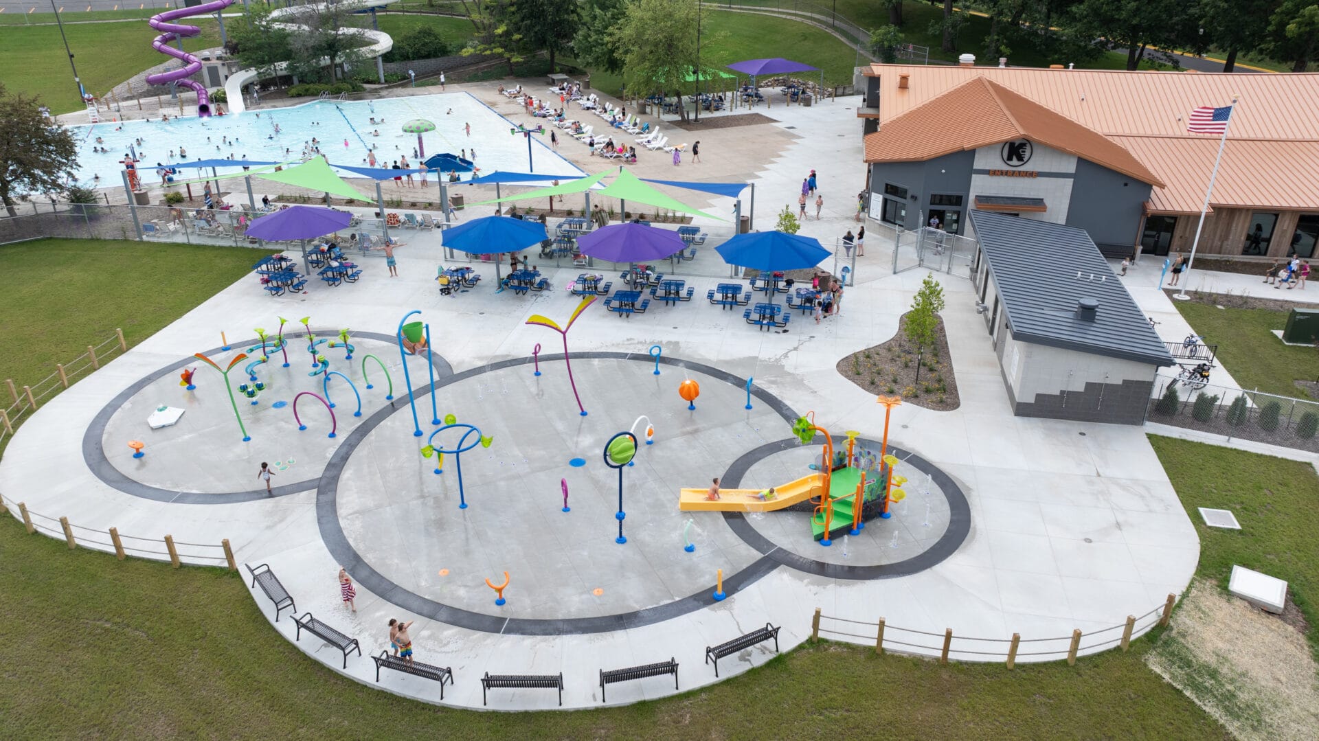 Aerial view of the finished City of Kaukauna Aquatic Center.
