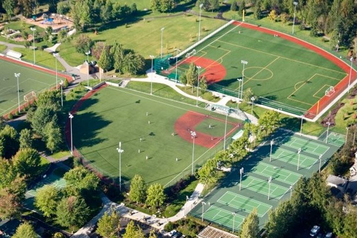 Grass Lawn Park Splash Pad