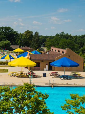 Hillcrest Aquatic Center listing image from Visit Brookings.